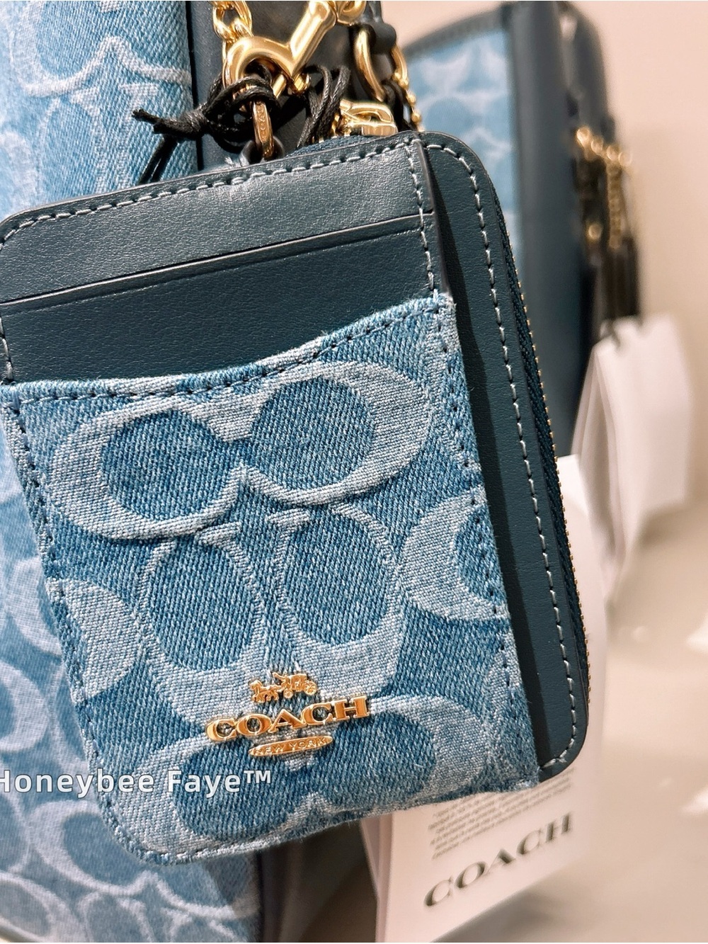 Coach Teal Blue Signature Denim Zip Card Case - Picture 5 of 5